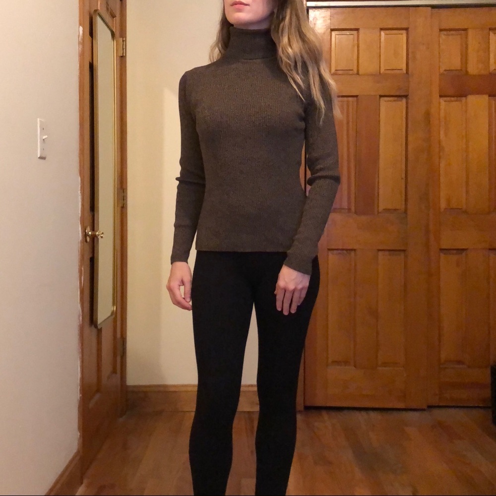 SOLD Vintage Brown Speckled Turtleneck